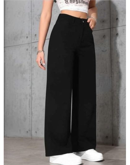 Urban Chic High-Waist Wide Leg Black Jeans
